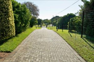 akses perumahan menggunakan paving block